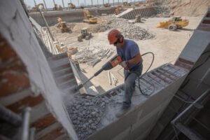 funcionamento de um martelete rompedor​